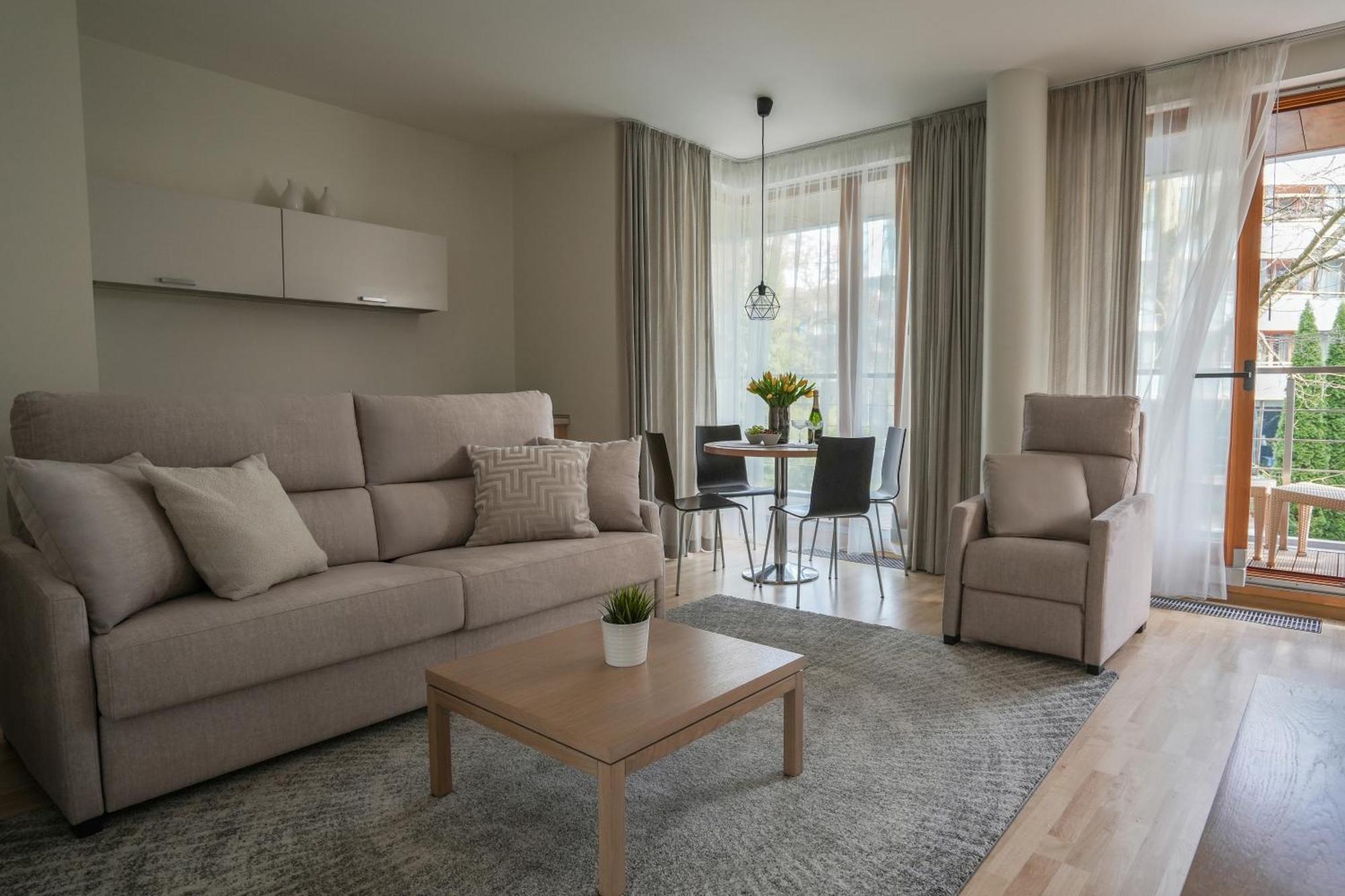 Apartamentai Tylios Pusys パランガ エクステリア 写真