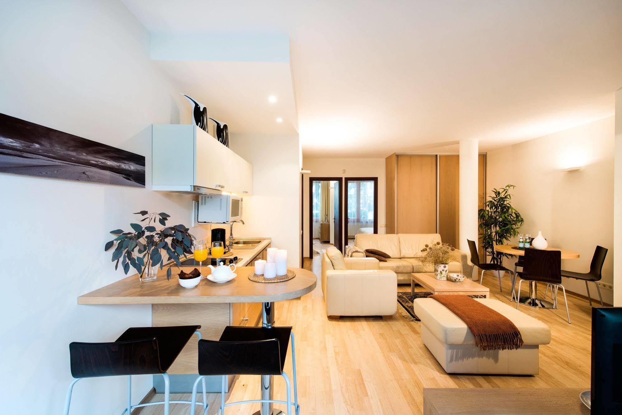 Apartamentai Tylios Pusys パランガ エクステリア 写真
